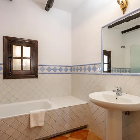 Casa Adelfa *