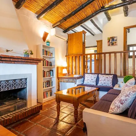 Holiday home Casa Adelfa *